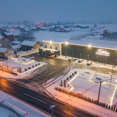 Motel Felikitas Лакташи Екстер'єр фото