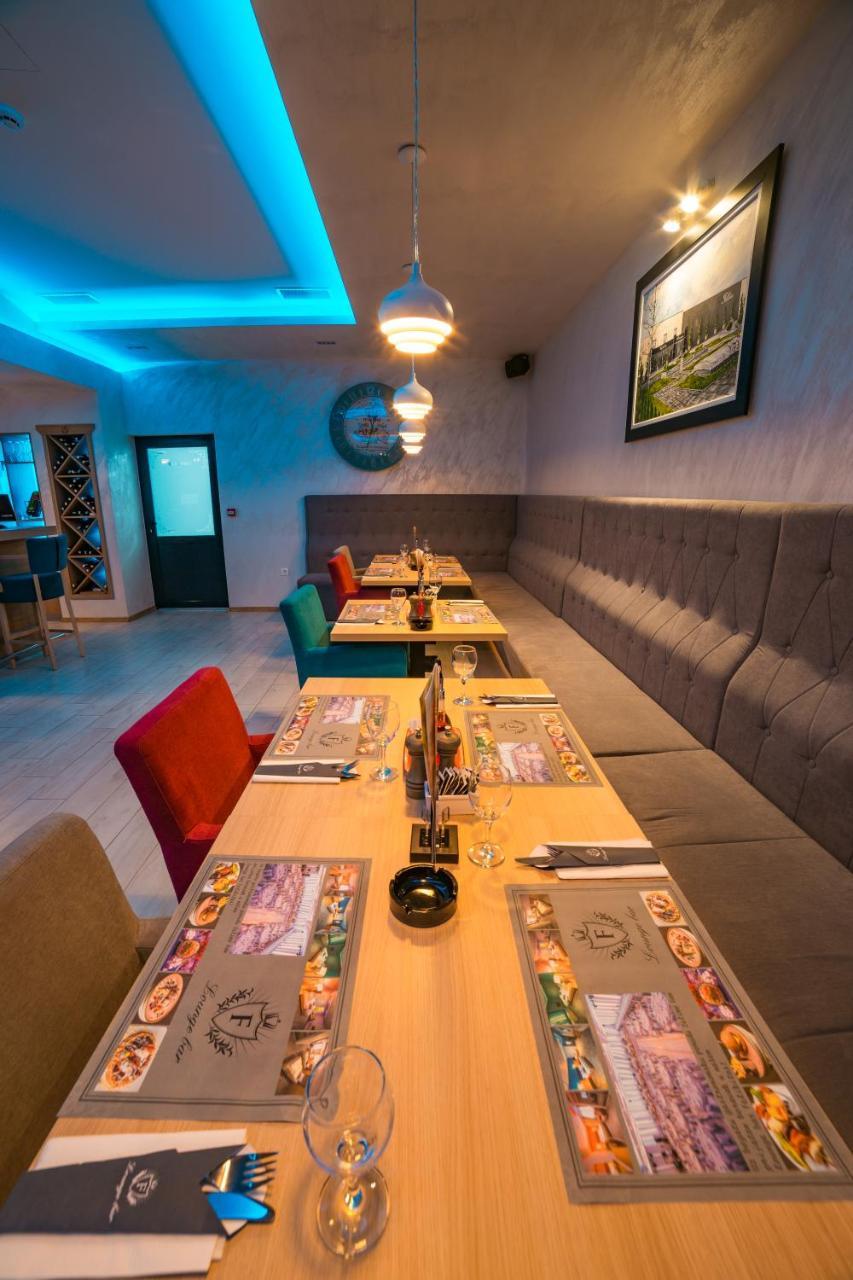 Motel Felikitas Лакташи Екстер'єр фото