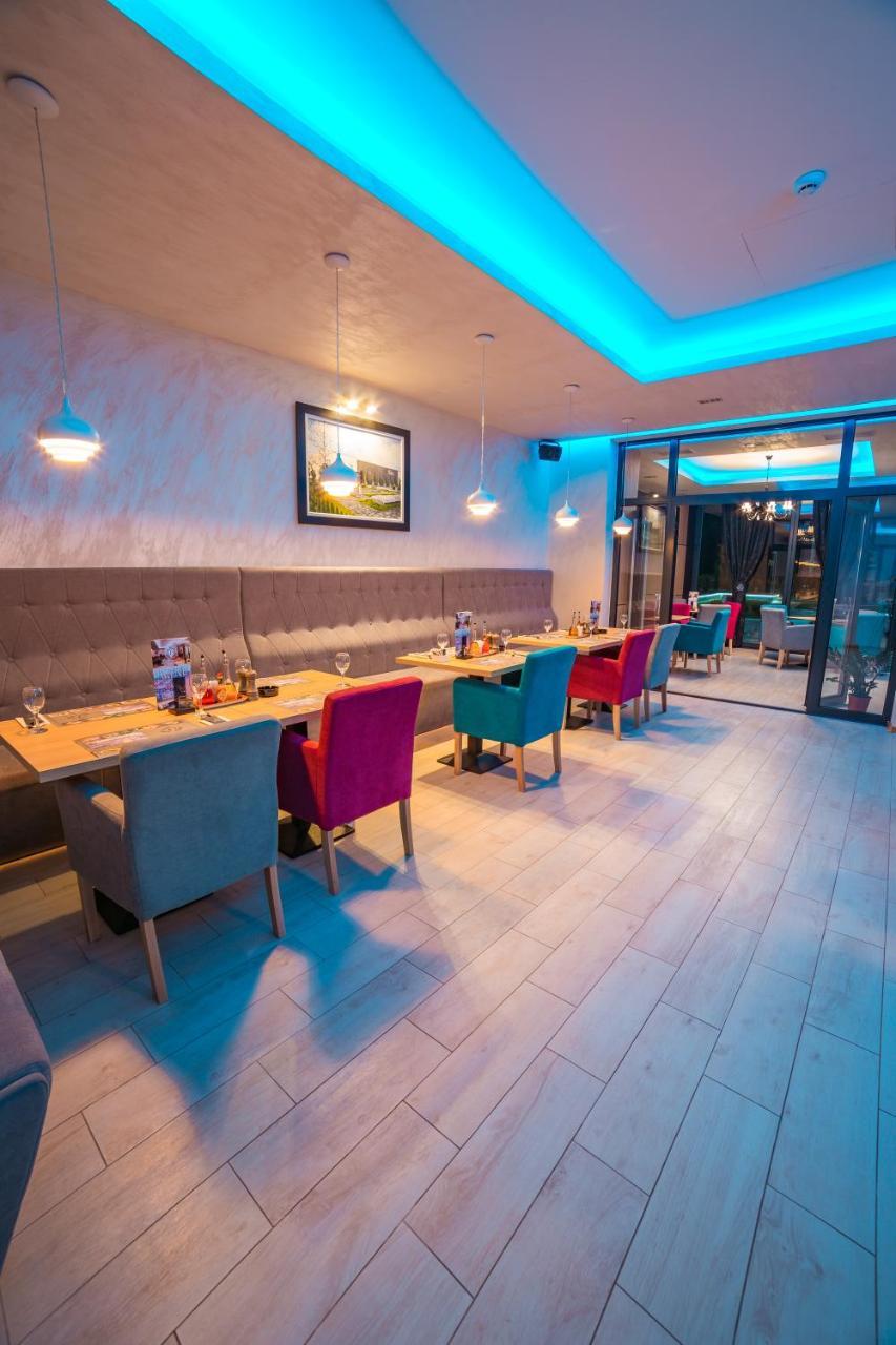 Motel Felikitas Лакташи Екстер'єр фото