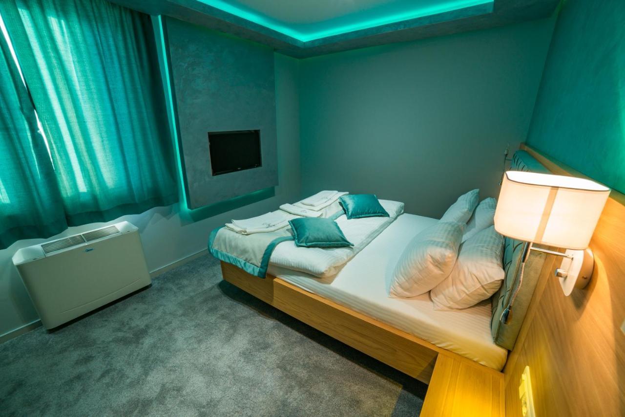 Motel Felikitas Лакташи Екстер'єр фото