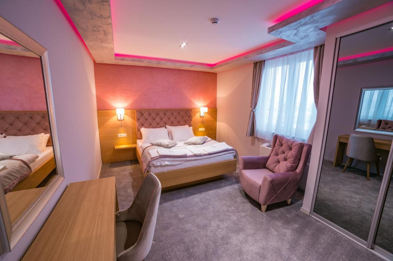 Motel Felikitas Лакташи Екстер'єр фото